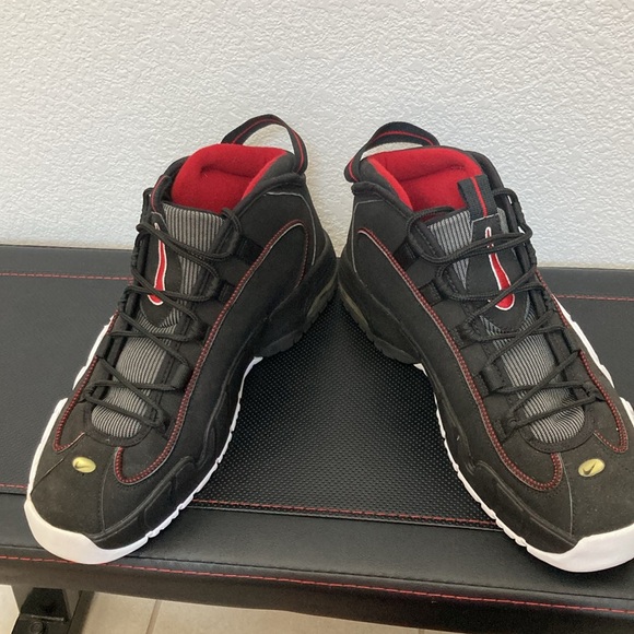 Good condition Nike Air Max Penny 1 Chicago Bulls (2007) M 12 - Picture 2 of 6